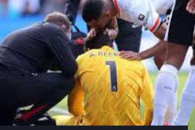 Alisson Sidelined Until Mid-November with Hamstring Injury