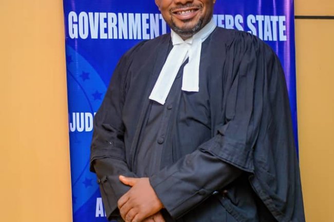 Group Leader Tasks Members On Professional Ethics, Principles Adherence